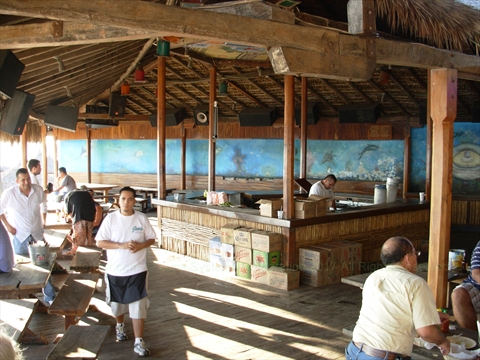 Joe's Oyster Bar main bar area